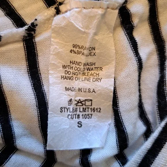 Lovely Melody Color Block Pink Leopard Print Choker Neck Tee Size Small - Picture 6 of 6